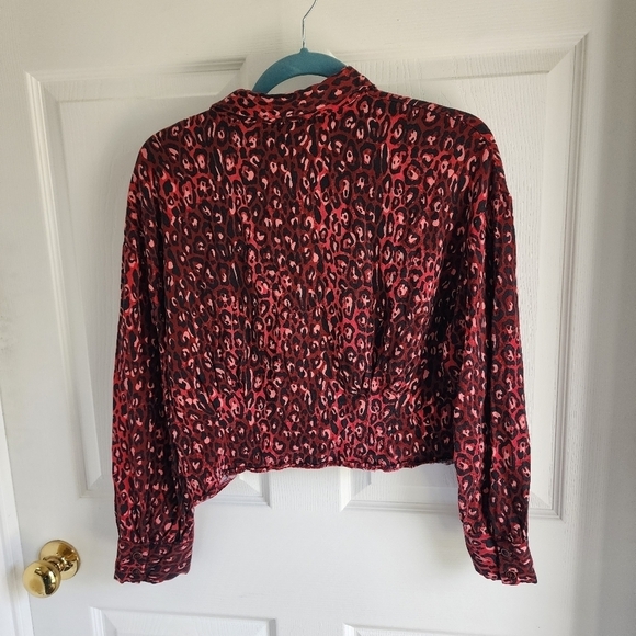 Zara TRF Collection Cropped Blouse Red Leopard Print Size Large - Picture 2 of 7